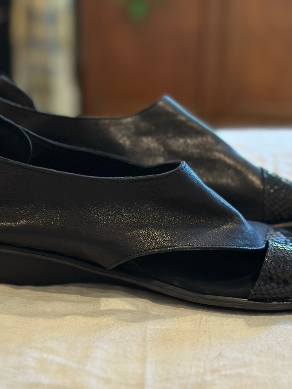 Sesto Meucci Black Open-Toe Leather Sandal with Snakeskin Accent - Picture 8 of 10